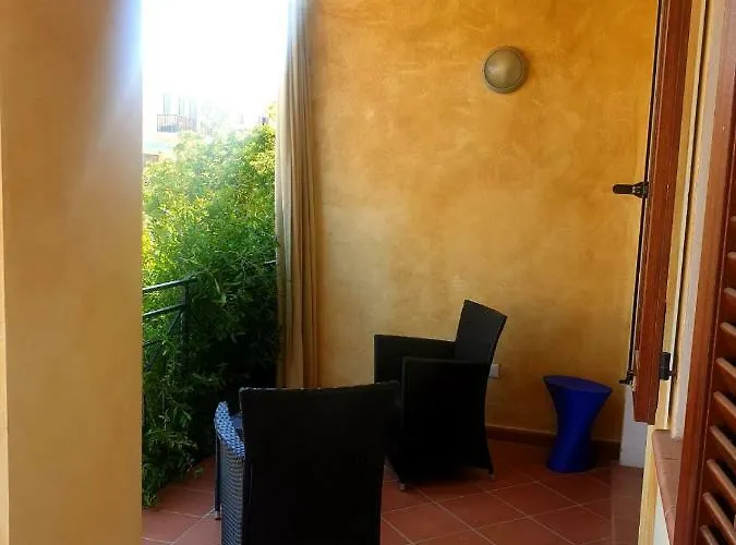 Ataras Apart Otel 4*