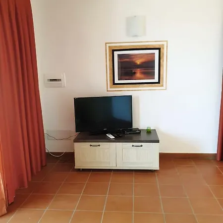 Lägenhetshotell Ataras Porto San Paolo (Sardinia)