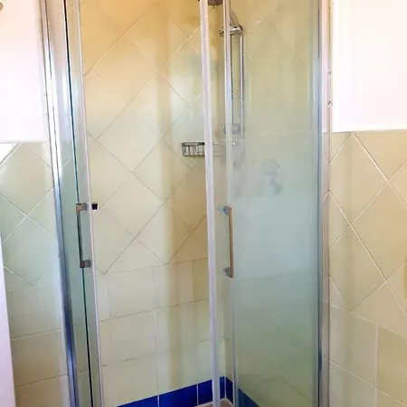 Ataras Lägenhetshotell Porto San Paolo (Sardinia)