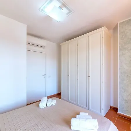 Lägenhetshotell Ataras 4*