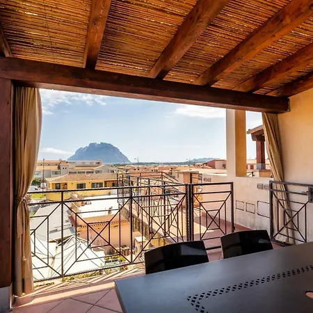 Lägenhetshotell Ataras 4*